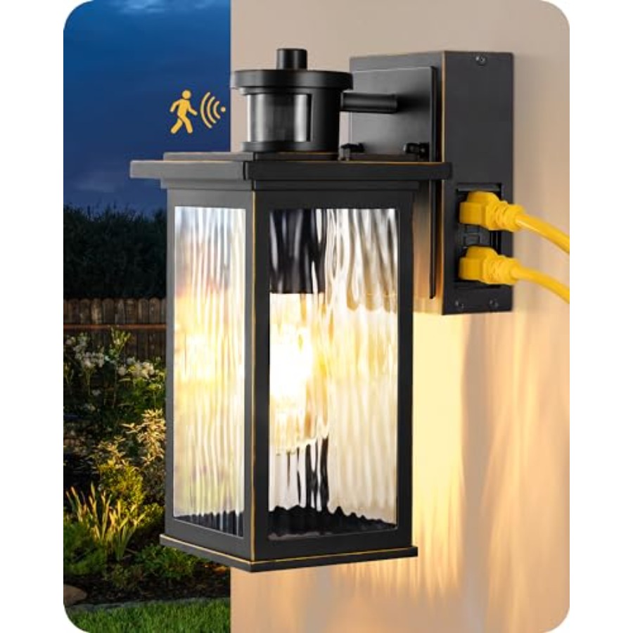 Outdoor Lighting No Outlet - Zewnętrzna lampa ścienna z gniazdem GFCI,