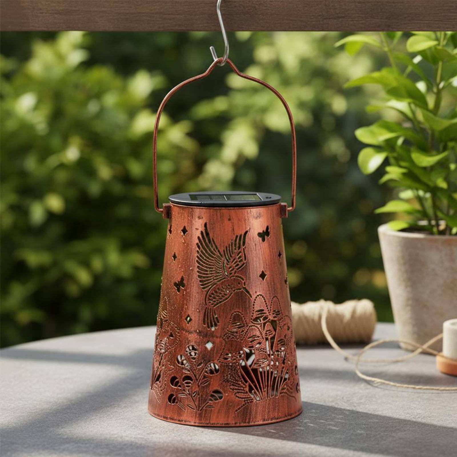 Wzór lampionu w stylu kwiatowy – Outdoor Lighting Battery recenzja i cena
