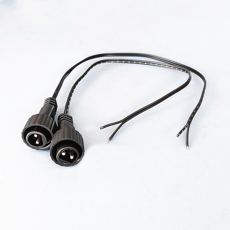 Zewnętrzne złącze LED 2-pinowe – Outdoor Lighting Extension Cord recenzja i cena